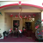 Red And White Balloon Decoration.