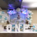 Hot Air Balloon Theme With One Letter Table