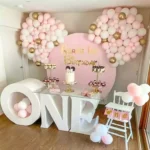 Minnie Head With One Letter Table