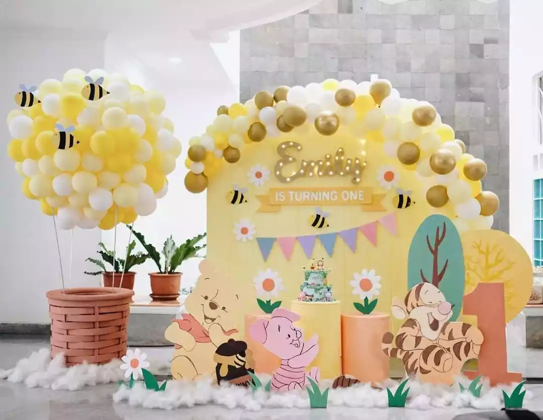 nerisdecor-117594715_374180540257979_4667376231925780490_n Winnie The Pooh Theme Decorations - Image 1